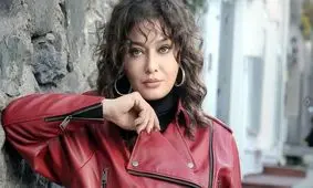 شنای زمستانی بازیگر زن مشهور جنجالی شد