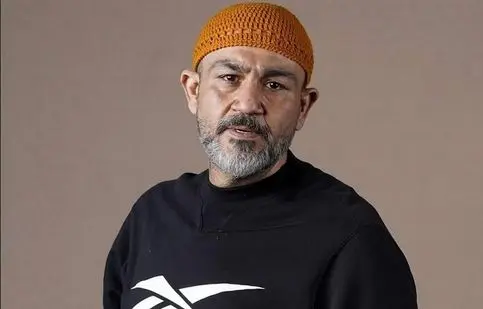 عذرخواهی مهران غفوریان از مردم برای حاشیه های برنامه بازمانده/ ویدئو