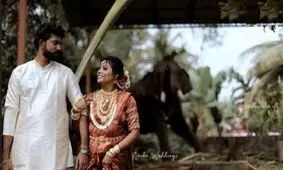 اتفاقی عجیب هنگام ژست گرفتن عروس و داماد/ ببینید 