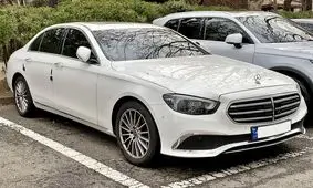 مرسدس بنز کلاس E در گذر زمان/ ویدئو