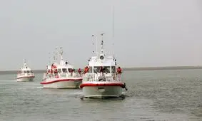 توقیف لندکروزهای میلیاردی در آب‌های جزیره قشم