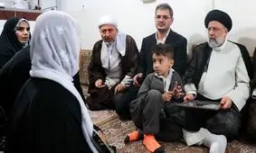  رئیسی نشستن در «سیاه‌چادرها» را بر جلسات «اودکلن‌زده‌ها» ترجیح می‌دهد/ این به تنهایی البته، کافی نبوده و نیست