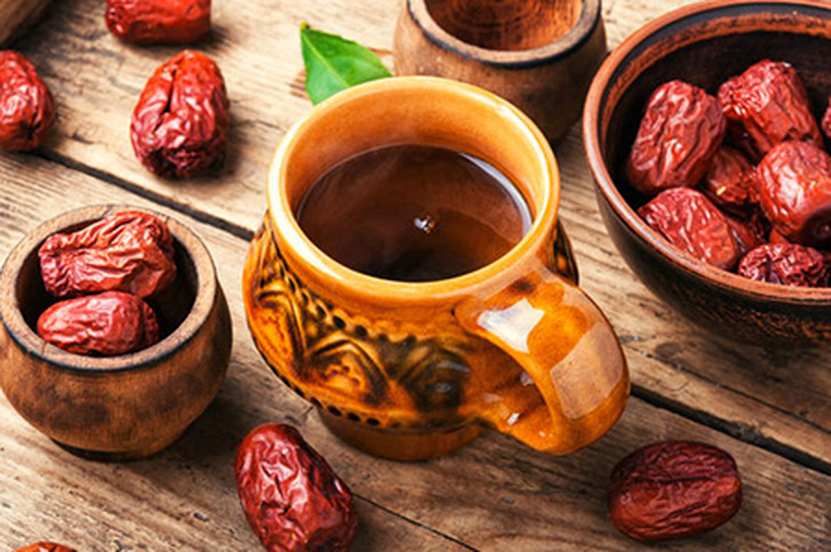 خواص معجزه آسای عناب ؛ همراه با طرز تهیه دمنوش عناب