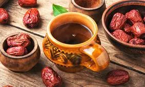 خواص معجزه آسای عناب ؛ همراه با طرز تهیه دمنوش عناب