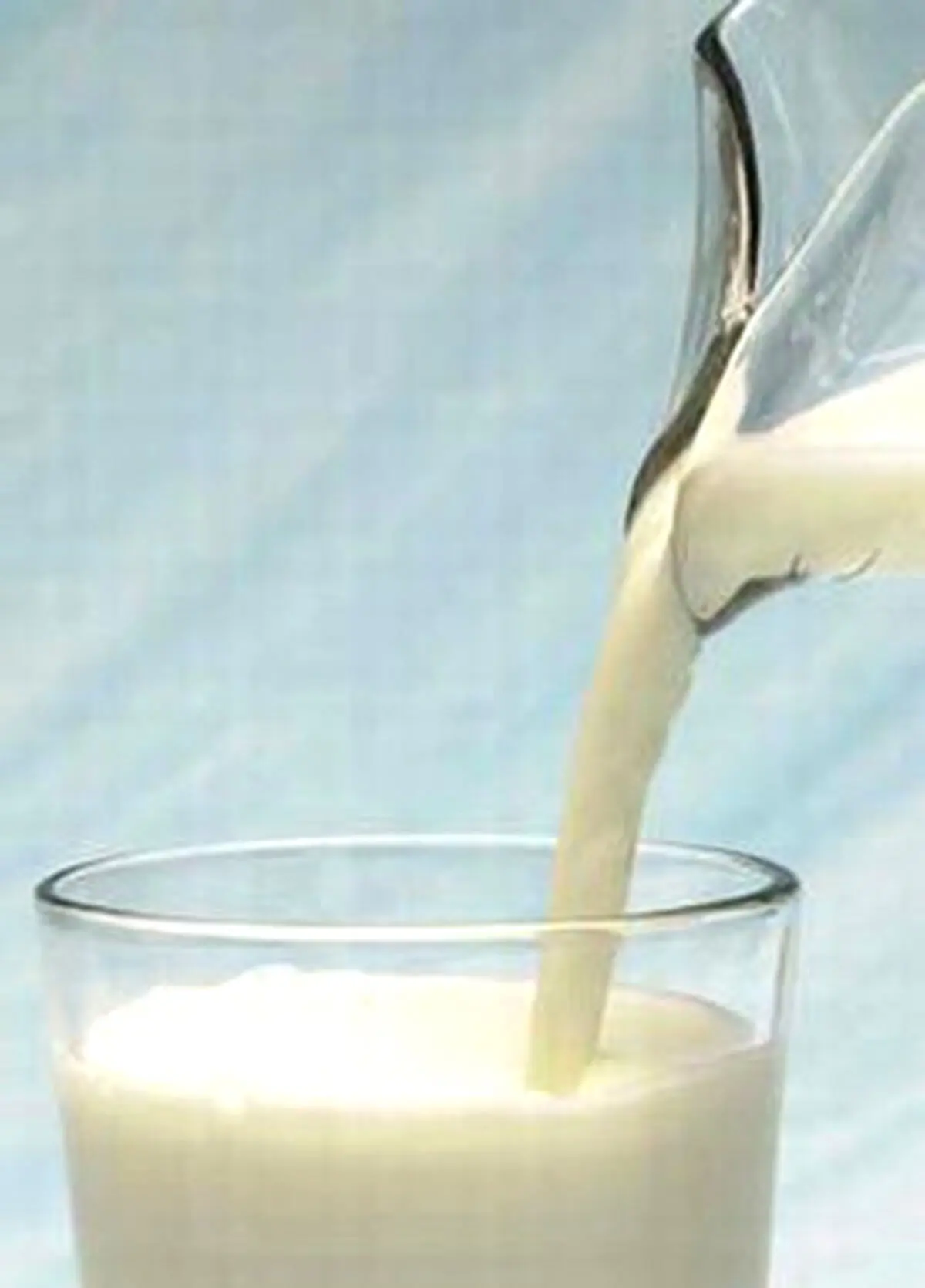 هشدار؛ در خوردن شیر زیاده روی نکنید!