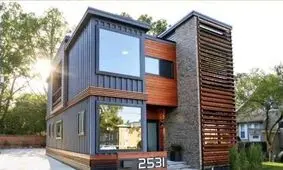 باورتان می شود این خانه با کانتینر ساخته شده باشد؟