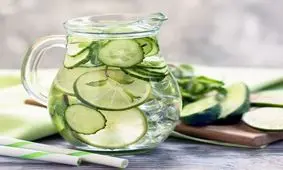 یک افزودنی جالب به آب آشامیدنی/ از کاهش وزن تا پوست سالم