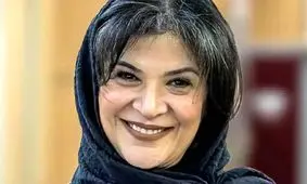 سفر در زمان؛ «هما» در مراسم تقدیر از سریال «پایتخت»؛ 10 سال قبل