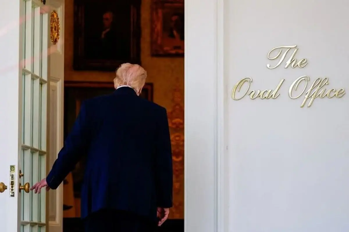 ترامپ پیش از ترک کاخ سفید کارمندان را عفو می‌کند

