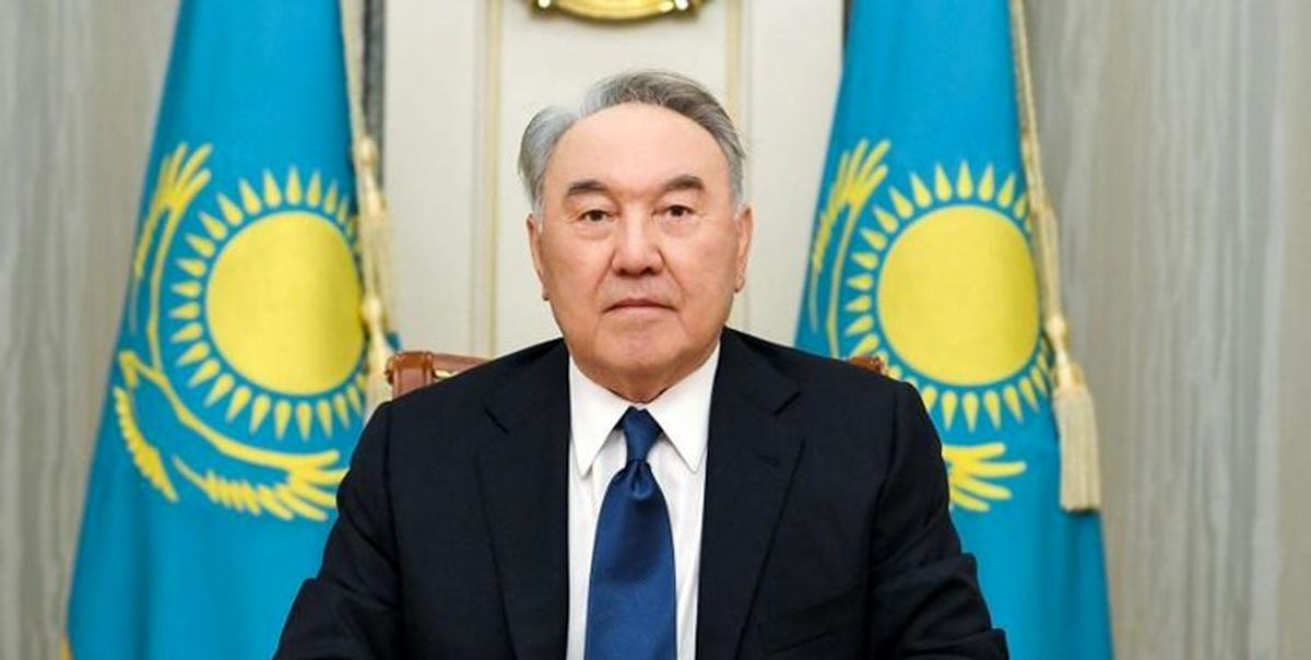  «نظربایف» از ریاست حزب حاکم قزاقستان کناره‌گیری کرد
