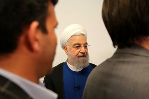 حسن روحانی: باید کانال تلویزیونی خصوصی داشته باشیم/ اقتصاد، تبلیغات، سیاست داخلی و خارجی کار نیروهای مسلح نیست، آنها را ببریم در وظایف ذاتی خودشان/ ویدئو
