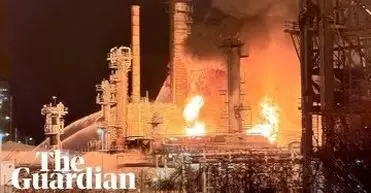 آتش‌سوزی در بزرگترین پالایشگاه استرالیا/ تولید بنزین مختل شد