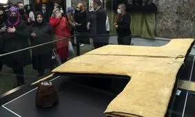 خرقه منتسب به پیامبر(ص)  در ترکیه به نمایش گذاشته شد/ عکس
