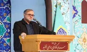 معاون نیروی دریایی سپاه: دست به ماشه‌ایم 