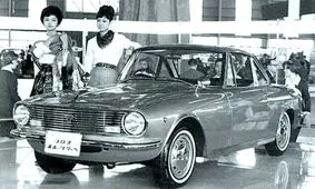 آیا تویوتا در مقایسه با دیگر خودروسازان ضعف طراحی داشته است؟/ تصاویر