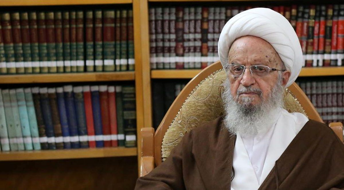 ماجرای خنجر کشیدن بر روی آیت‌الله مکارم‌شیرازی در مسیر پیاده‌روی اربعین