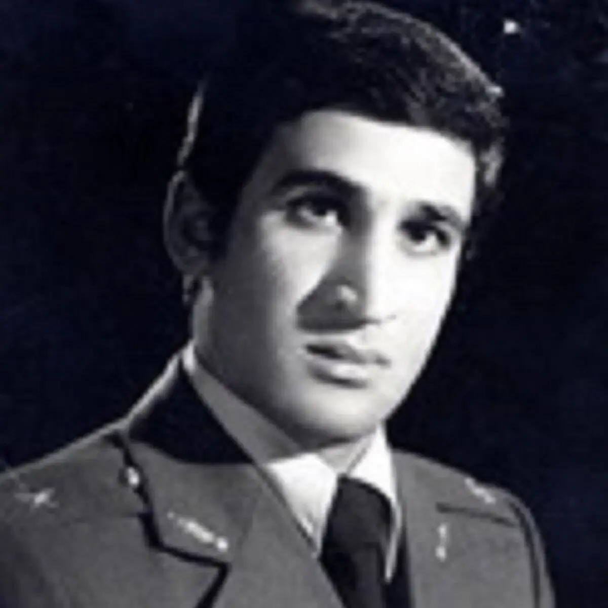 
ام القصر عراق زیر سایه خلبان ارتش ایران