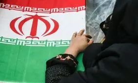 ادای احترام خانواده شهید سلیمانی به شهدای حادثه تروریستی کرمان/ ویدئو

