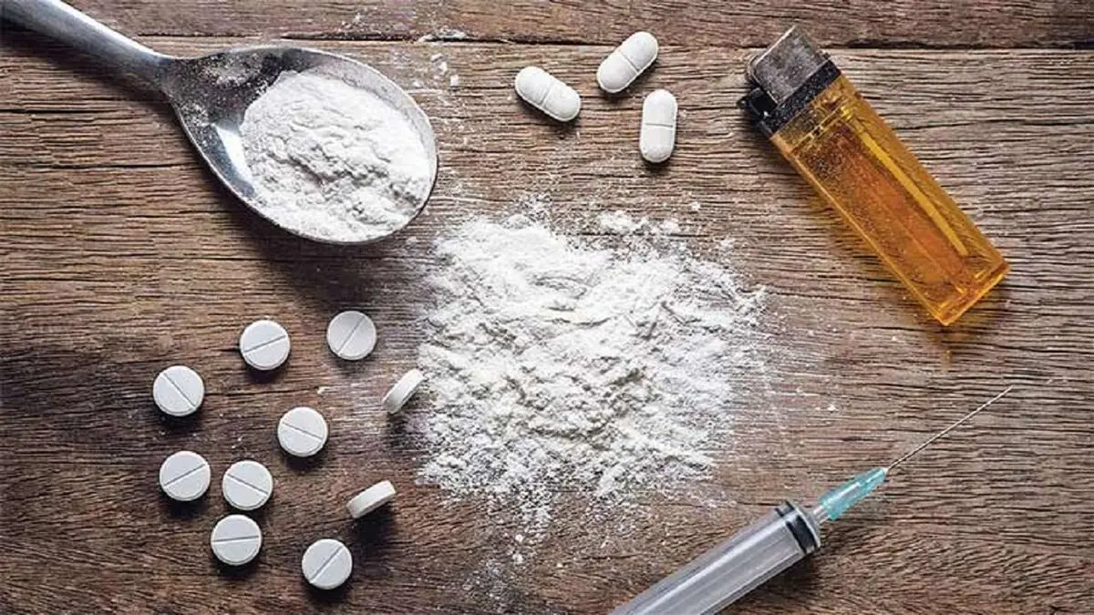 بازداشت یک زن به اتهام قاچاق‌ موادمخدر به اروپا