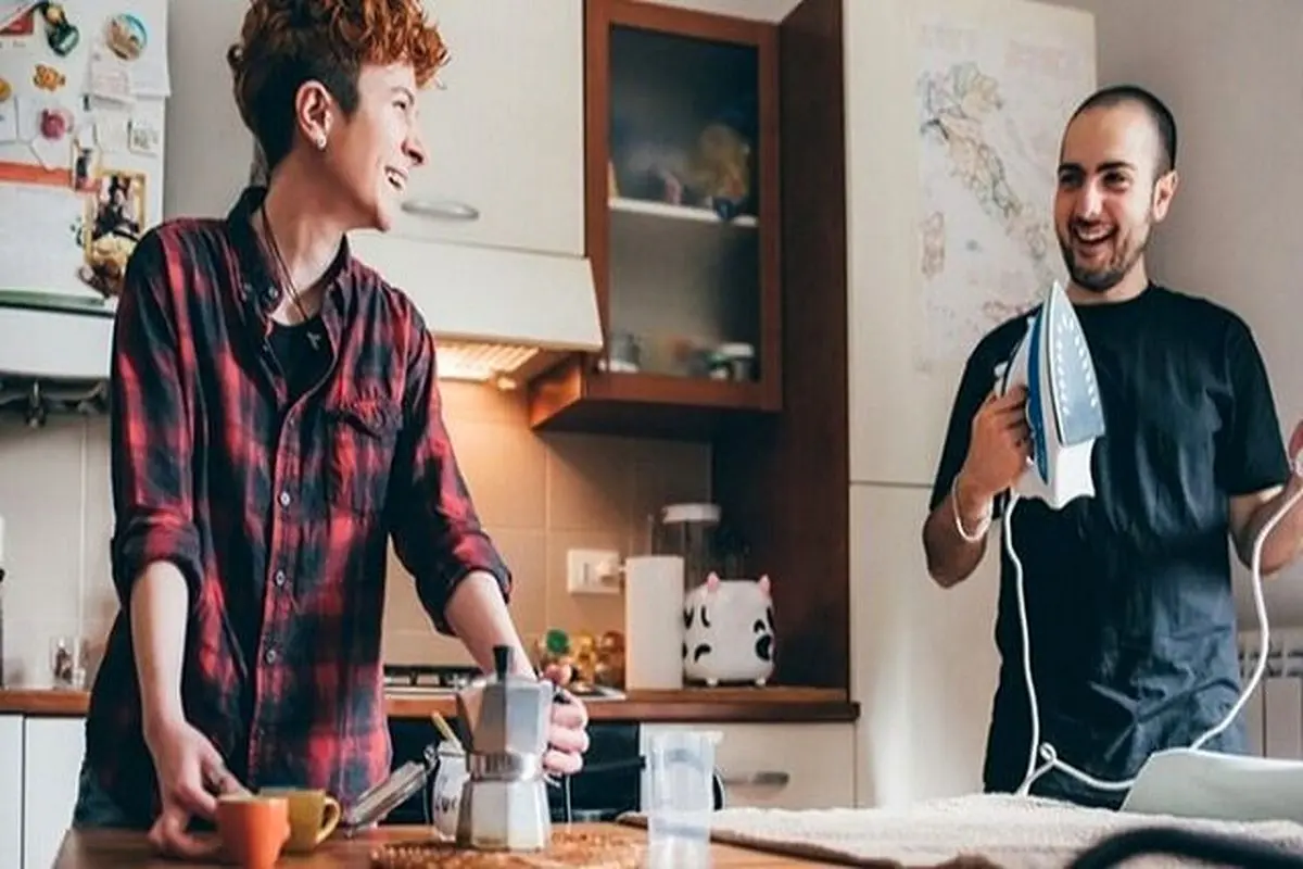 هم‌خانه بودن با دیگران، روده را تغییر می‌دهد!/ معاشرت برای سلامتی ما مفید است