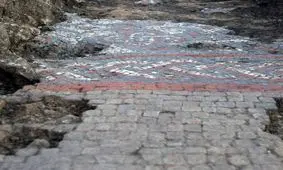 کشف موزاییک‌های ۱۶۰۰ ساله در محل ساخت خوار و بار فروشی