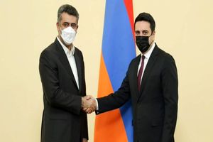  تاکید رئیس پارلمان ارمنستان بر افزایش ثبات در منطقه در دیدار با هیات ایرانی