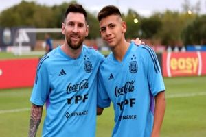 مسی جدید فوتبال آرژانتین جا پای لیونل می‌گذارد

