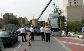 تصادف پراید 3 دختر مست تهرانی با تریلی/  دختر 29 ساله ای درگذشت