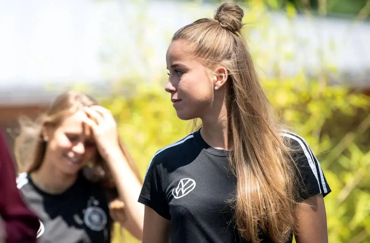  زنی که آماج تصاویر برهنه از سوی مردان است | جنبه تاریک شهرت