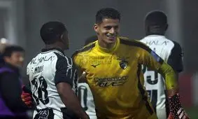 پیام نیازمند جانشین دروازه‌بان استقلال شد

