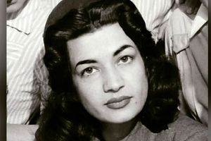 سفر در زمان؛ «اشرف و برادرش غلامرضا پهلوی» در حال طبیعت گردی؛ دهه 20