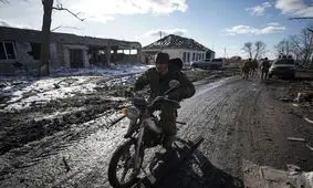 جوخه موتورسیلکت روسیه | وقتی روسی‌ها با موتورسیکلت به جنگ پهپادهای اوکراینی می‌روند 