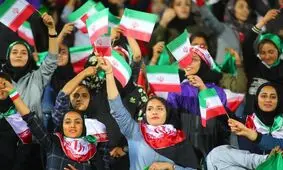 حضور زنان تماشاگر در بازی تیم‌ ملی با روسیه و کنیا

