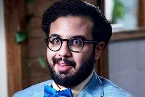 شوخی مجری مشهور تلویزیون با بازیگر پایتخت/ ویدئو