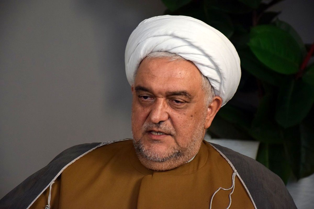 روایت مشاور فرهنگی دولت احمدینژاد درباره شایعه خودکشی اش در زندان با پارچ پلاستیکی/ ویدئو