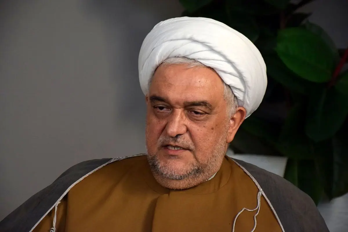 روایت مشاور فرهنگی دولت احمدی‌نژاد درباره شایعه خودکشی اش در زندان با پارچ پلاستیکی/ ویدئو