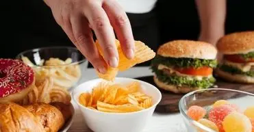 آیا بعد از ۹ شب غذا بخوریم چاق می شویم؟