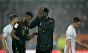 آگسبورگ ۲-۱ بایرن: ابتلای باواریایی به ویروس فیفا