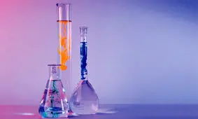 آیا علم می‌تواند داور بی طرف حقیقت باشد؟