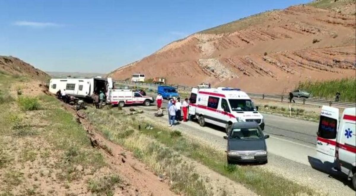 آتش سوزی در اتوبوس حامل زائران اربعین