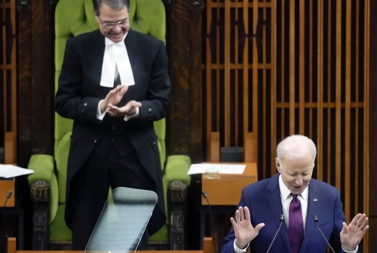 گاف جدید بایدن باعث خنده حاضران شد/ ویدئو

