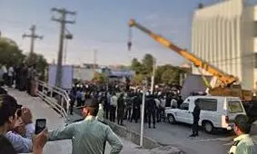 محل اعدام علنی بهمن فرزانه قاتل الهه حسین نژاد/ ویدئو