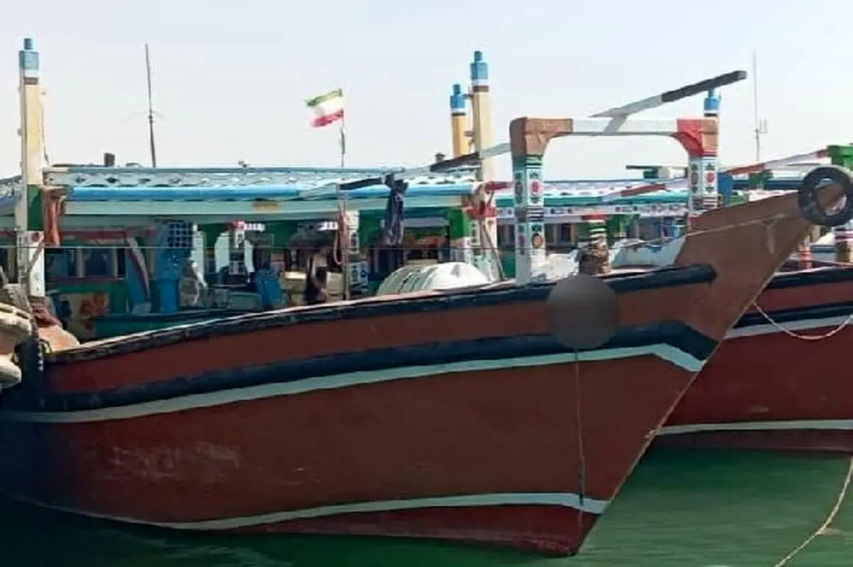 توقیف لنج قاچاق سوخت در جاسک
