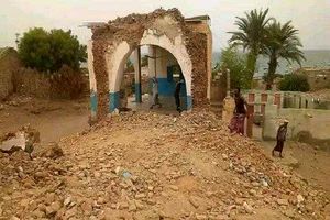 القاعده یک مسجد تاریخی یمن را ویران کرد