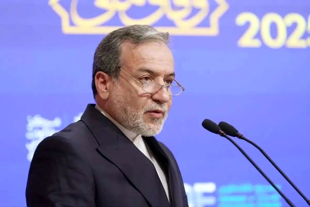 عراقچی: آمادگی داریم تعاملی برد-برد را در ازای خاتمه تحریمها شکل دهیم