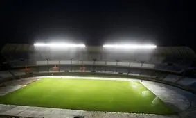 امتیاز میزبانی ورزشگاه پارس شیراز تعلیق شد

