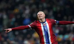 هالند مارادونا را رد کرد!

