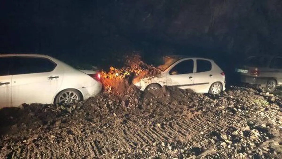 کوهنوردی نکنید و اطراف رودها و مسیل ها نروید