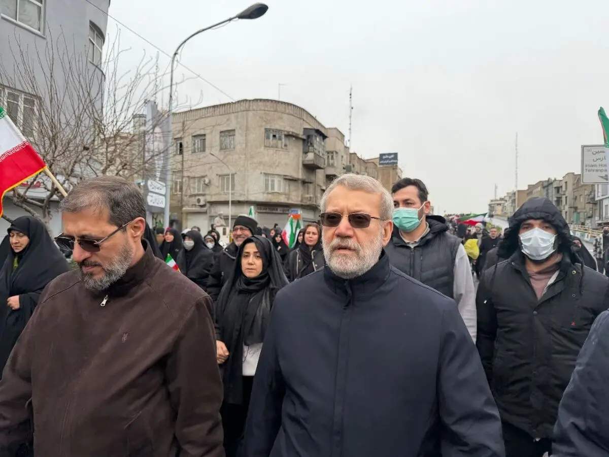واکنش علی لاریجانی در راهپیمایی روز قدس به حمله امروز اسرائیل/ معلوم است کم آورده اند/ ویدئو
