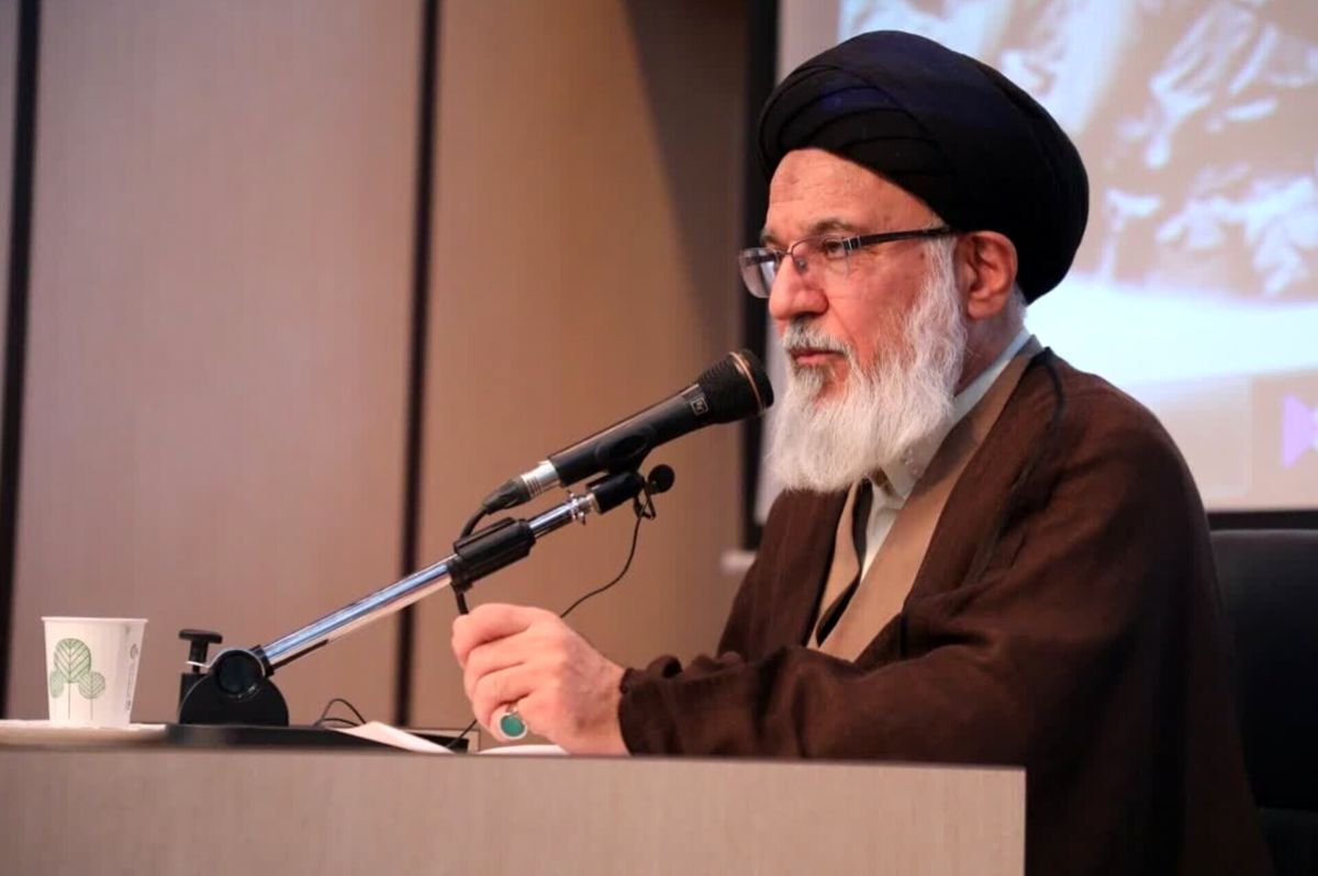  دشمنان به دنبال بازی با هسته سخت انقلاب هستند تا آن‌ها را از پیروی نظام اسلامی ناامید کنند/ در واقعیت، اتفاق‌های بزرگی در حال رقم خوردن است 